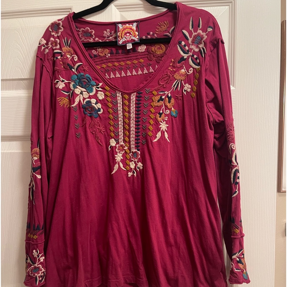 Johnny Was Fuchsia Embroidered T shirt